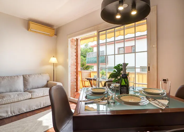 The By Hello Homes Apartman