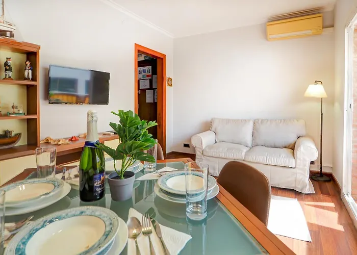 The By Hello Homes * 시체스