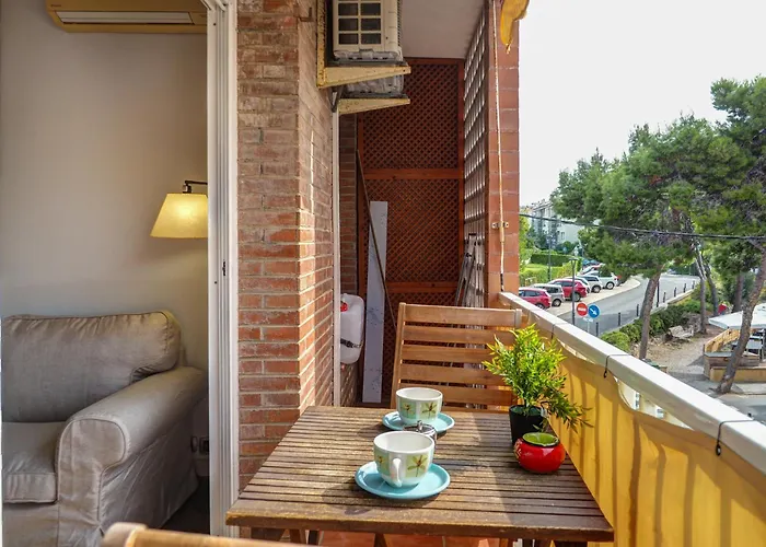 The By Hello Homes * 시체스